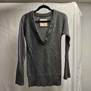 2for$20 deep v-neck grey knit long sleeve Hollister top blouse sweater medium